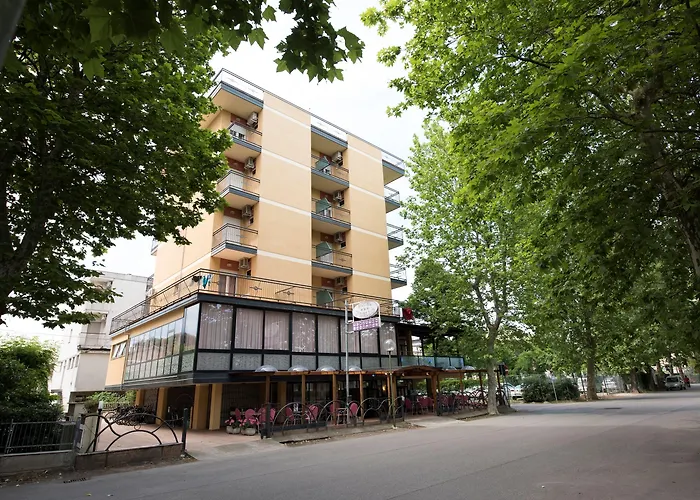 Settebello 3* 切塞纳蒂科