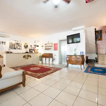 Settebello فندق تْشيزيناتيكو